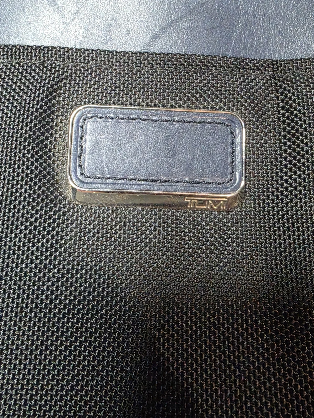 Tumi Jarvis Tote 22508DNY. Japan Exclusive. Rare Model. Navy Leather/Blk Ballist
